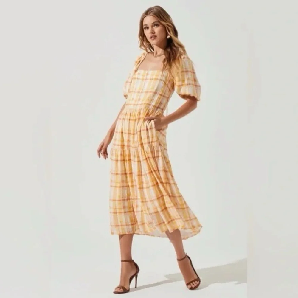 Astr label ilana